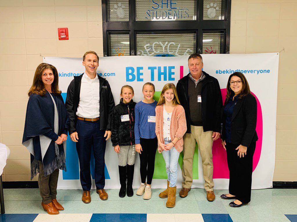 "SHE Shines" event hosts local leaders, mayor
